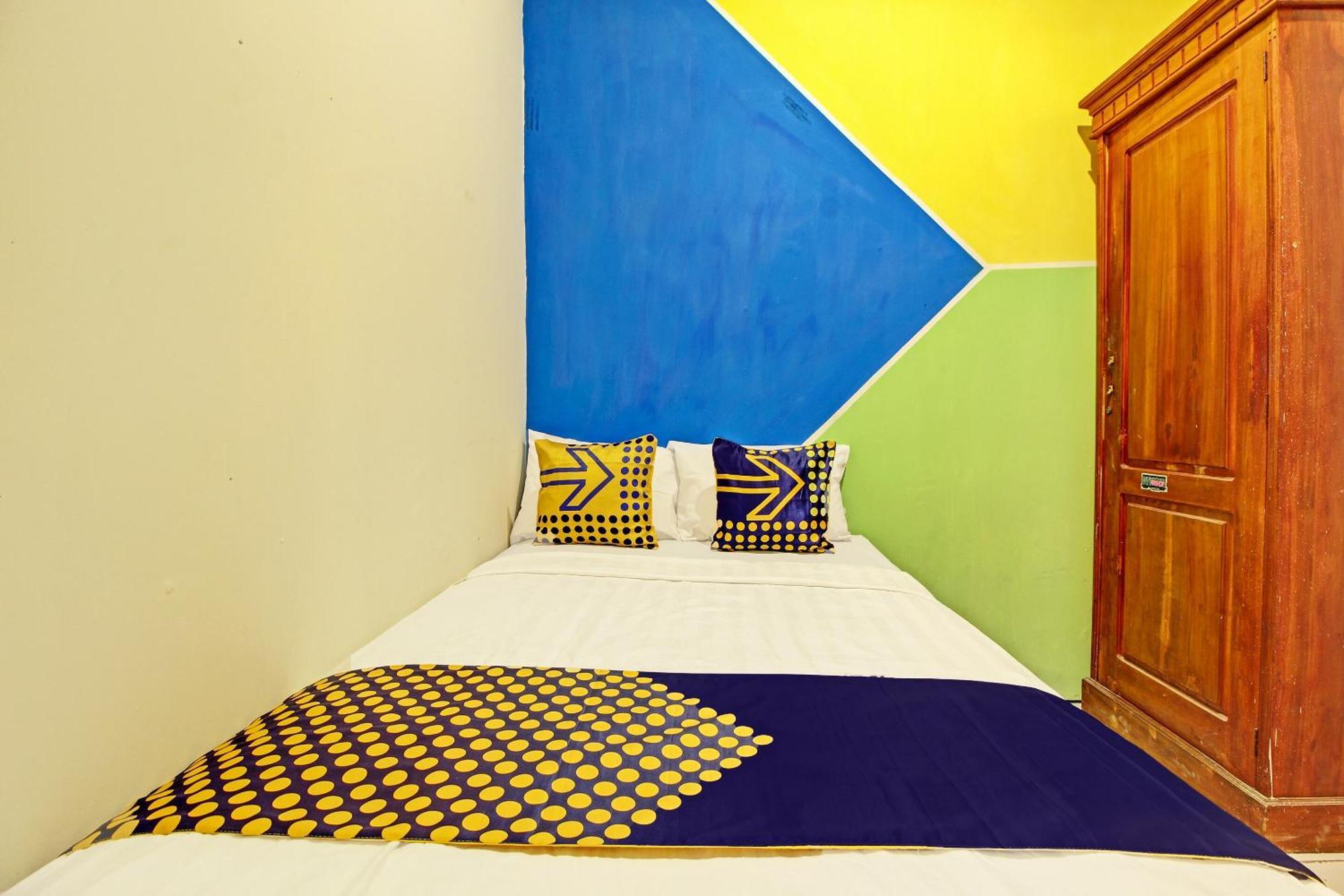 Hotel Spot On 92531 Pacar